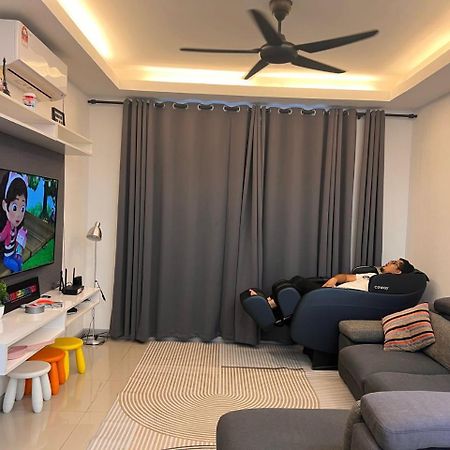 Dhia Raisha Homestay Kuala Terengganu Luaran gambar
