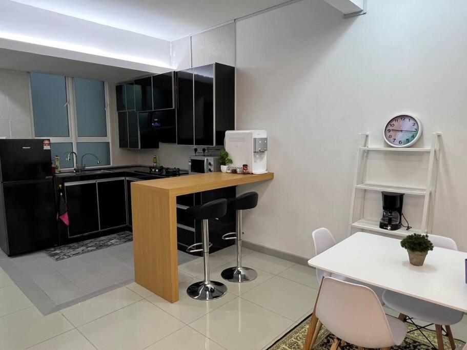 Dhia Raisha Homestay Kuala Terengganu Luaran gambar