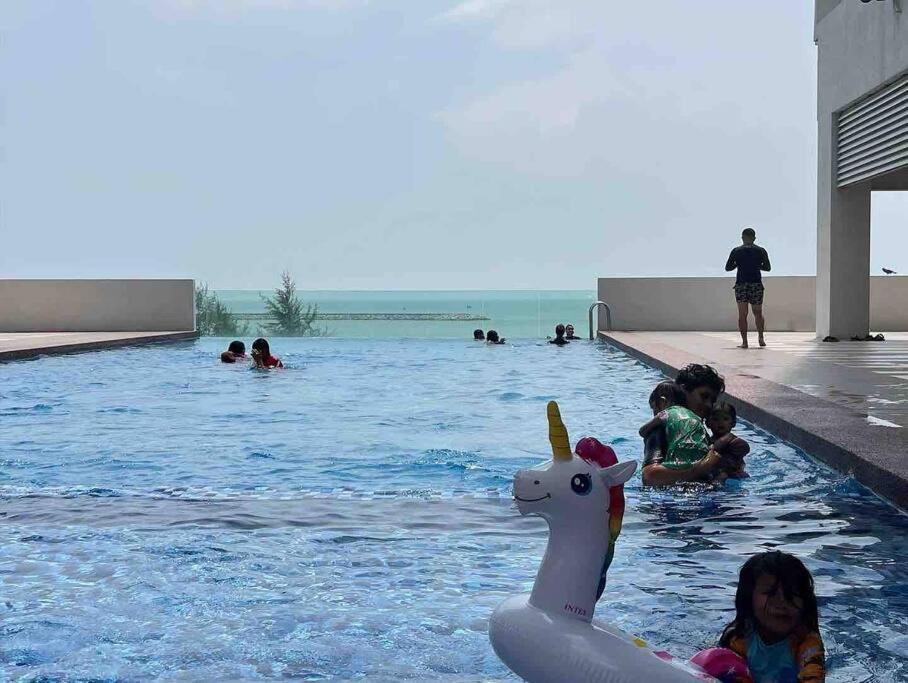 Dhia Raisha Homestay Kuala Terengganu Luaran gambar